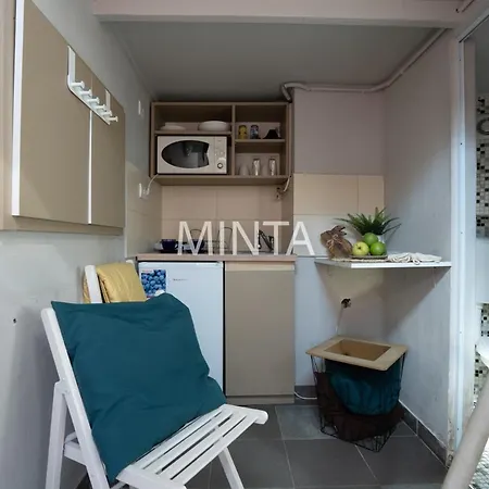Cute Little Flat Near Kazinczy Downtown Apartmán